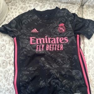 Soccer futbol shirt adidas